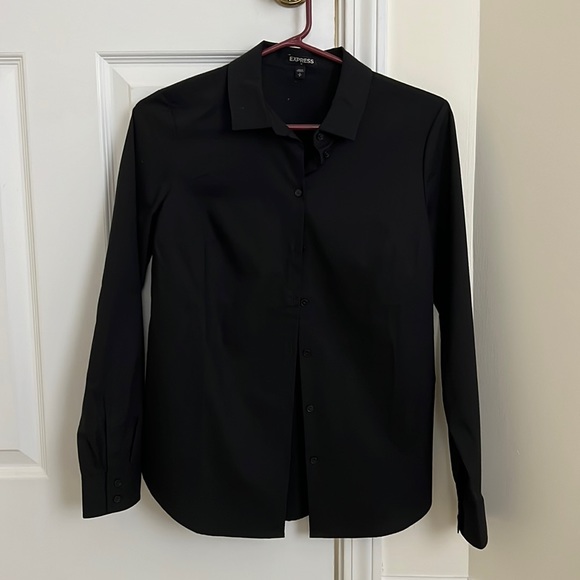 Express button down - Picture 1 of 1